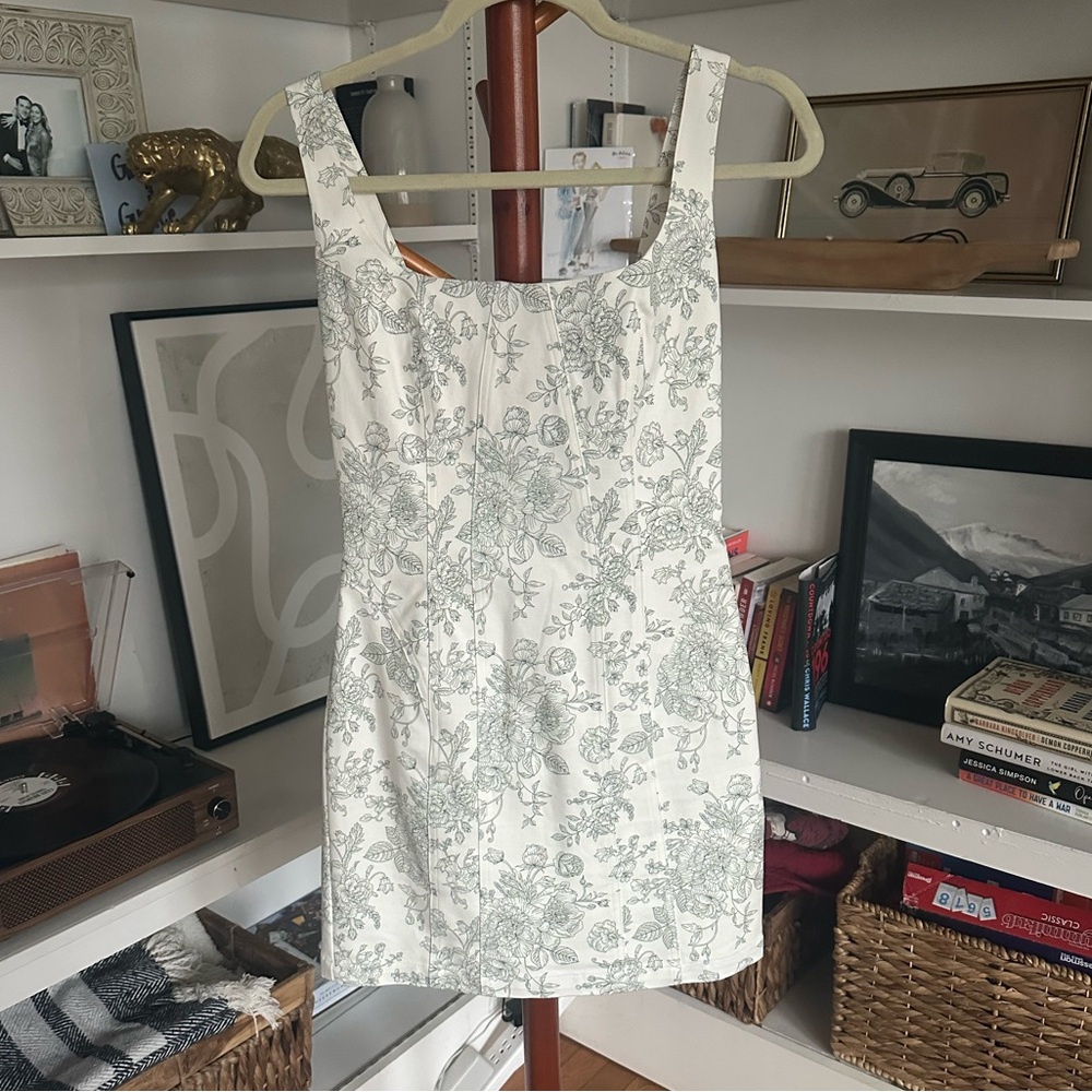 House of Harlow 1960 mini dress with light green floral design